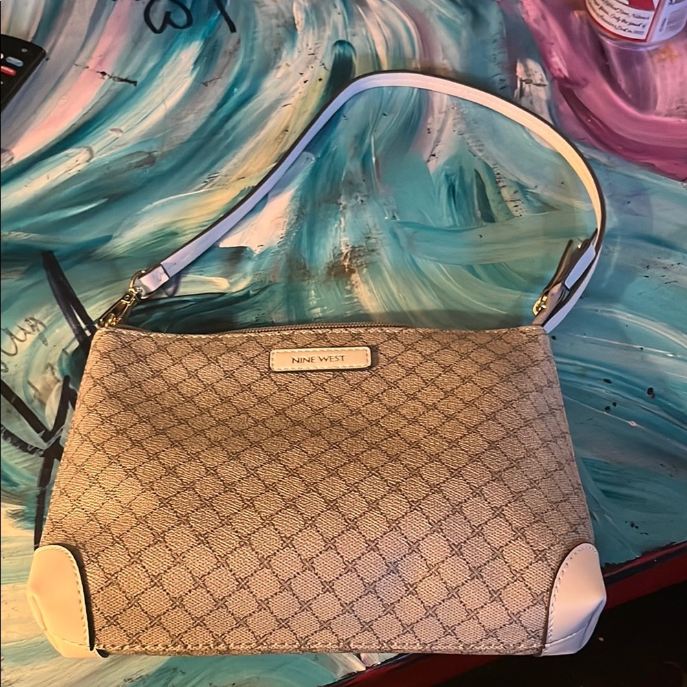 Nine West Tan and White hand Bag with Elegant Design